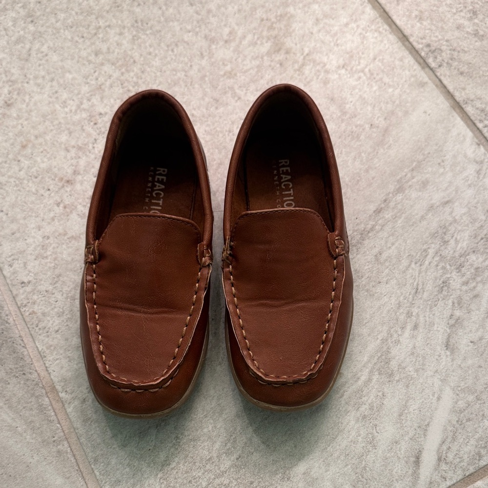 Reaction Kenneth Cole Kid’s Chestnut Brown Leather Slip-On Loafers